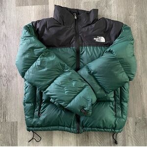 The North Face Green Puffer Jacket with Quilted Design